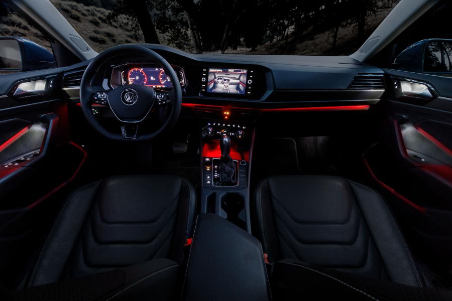 Торпедо Volkswagen Jetta 2018 года  (NA) (фото 8 из 22)